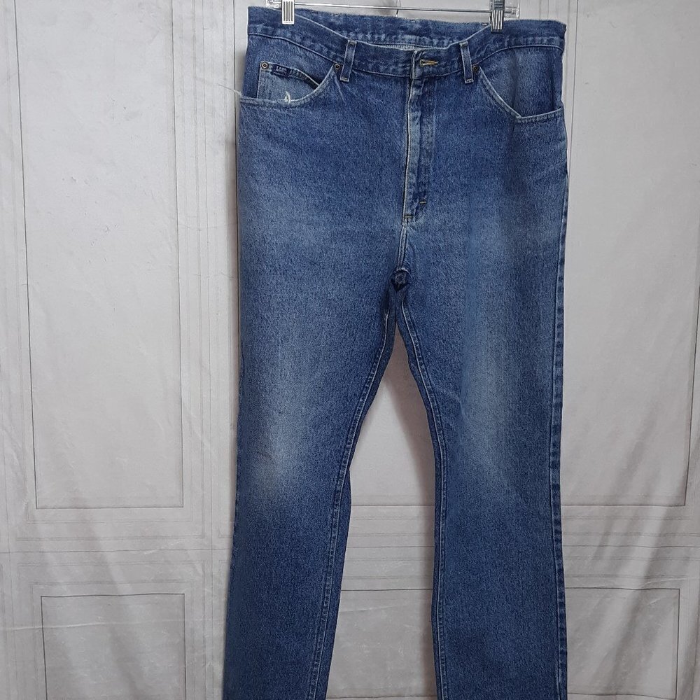LEE JEANS MENS REG CUT W 35 L 32
